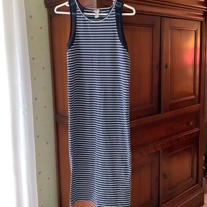 NWOT Forever 21 sleeveless striped dress in size M